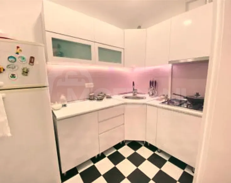 ქირავდება 2 ოთახიანი ბინა 83მ² 1/8 სართ თბილისი - photo 13