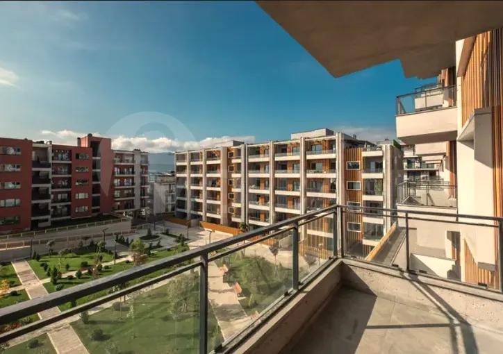 ქირავდება 3 ოთახიანი ბინა 100მ² 2/5 სართ თბილისი - photo 8