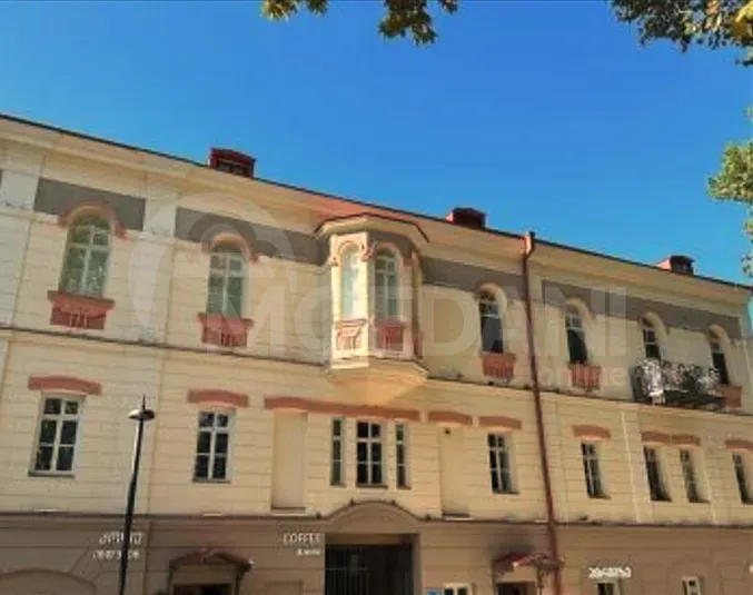 Сдам 2-комн. квартиру 83м² 4/4 эт. Тбилиси - изображение 1