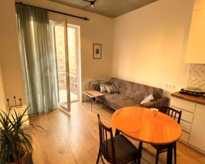 ქირავდება 3 ოთახიანი ბინა 42მ² 5/8 სართ თბილისი - photo 1