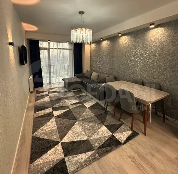 ქირავდება 2 ოთახიანი ბინა 62მ² 8/18 სართ თბილისი - photo 1