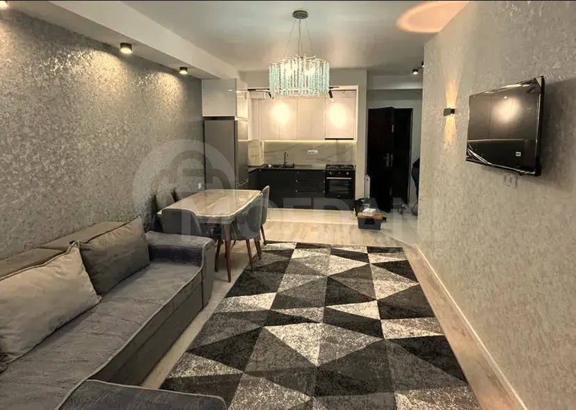 ქირავდება 2 ოთახიანი ბინა 62მ² 8/18 სართ თბილისი - photo 2