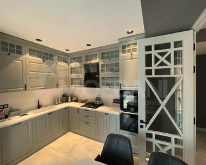 Сдам 4-комн. квартиру 120м² 7/12 эт. Тбилиси - изображение 1