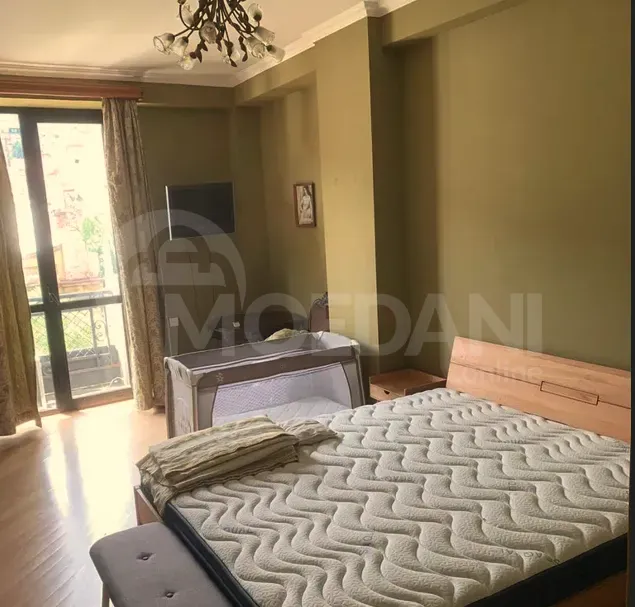 ქირავდება 3 ოთახიანი ბინა 120მ² 4/9 სართ თბილისი - photo 1