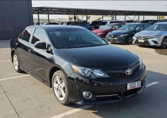 Toyota Camry 2014 თბილისი