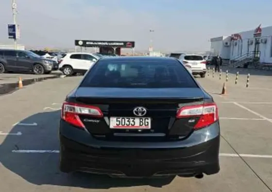 Toyota Camry 2014 თბილისი