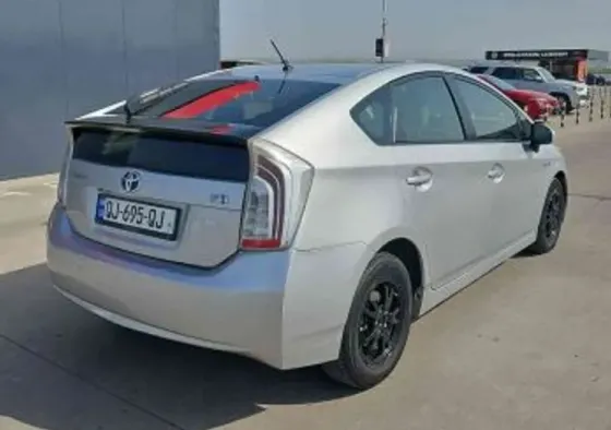 Toyota Prius 2014 თბილისი