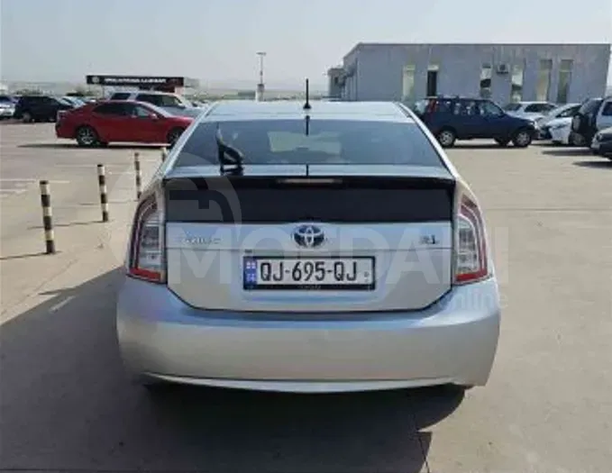 Toyota Prius 1.8L 2014 Тбилиси - изображение 5