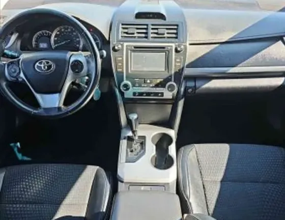 Toyota Camry 2014 თბილისი