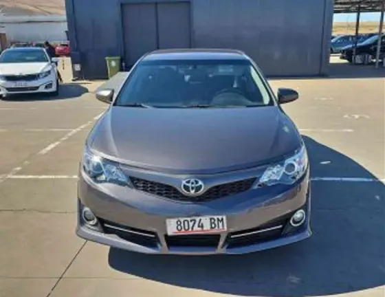 Toyota Camry 2014 თბილისი