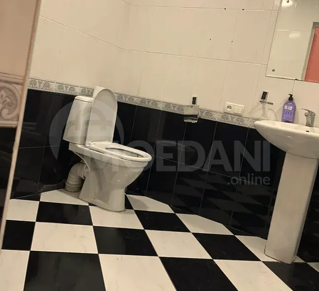 Сдается коммерческое офисное помещение в Сабуртало Тбилиси - изображение 11