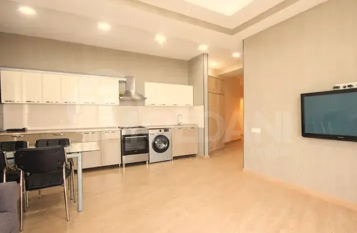 ქირავდება 2 ოთახიანი ბინა 75მ² 6/13 სართ თბილისი - photo 9