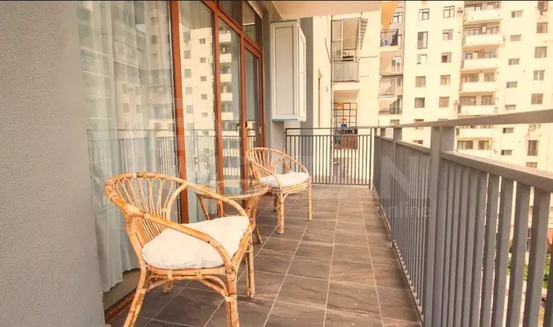 ქირავდება 2 ოთახიანი ბინა 75მ² 6/13 სართ თბილისი - photo 1