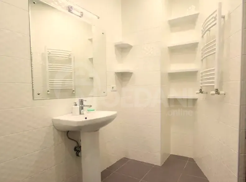 ქირავდება 2 ოთახიანი ბინა 75მ² 6/13 სართ თბილისი - photo 13