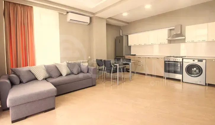 ქირავდება 2 ოთახიანი ბინა 75მ² 6/13 სართ თბილისი - photo 4