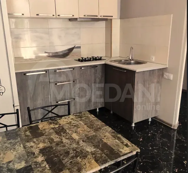 ქირავდება 2 ოთახიანი ბინა 55მ² 1/6 სართ თბილისი - photo 6