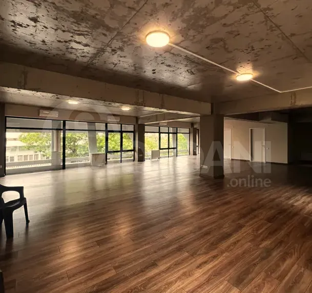 Сдается коммерческое офисное помещение в Абанотубане Тбилиси - изображение 1