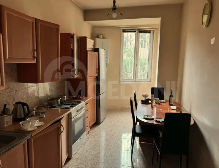 ქირავდება 5 ოთახიანი ბინა 160მ² 3/10 სართ თბილისი - photo 3