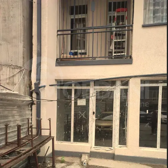 Იყიდება უნივერსალური კომერციული ფართი დიდუბეში თბილისი - photo 1