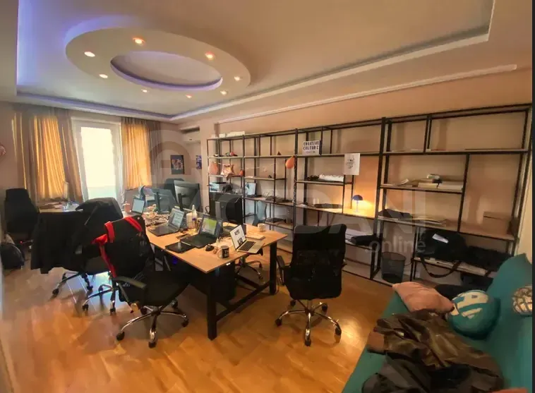 იყიდება 4 ოთახიანი ბინას 140მ² 5/12 სართ თბილისი - photo 1