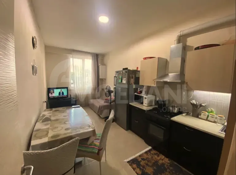 იყიდება 3 ოთახიანი ბინას 96მ² 1/6 სართ თბილისი - photo 4