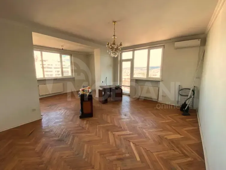 Продам 3-комн. квартиру 90м² 8/9 эт. Тбилиси - изображение 1