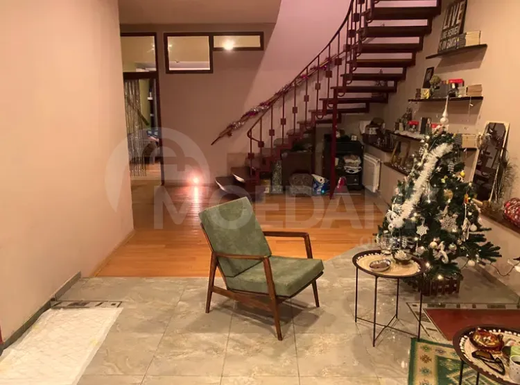 Продам 4-комн. квартиру 192м² 5/6 эт. Тбилиси - изображение 5