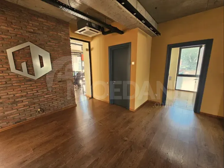 Сдается коммерческое офисное помещение в Сабуртало Тбилиси - изображение 8