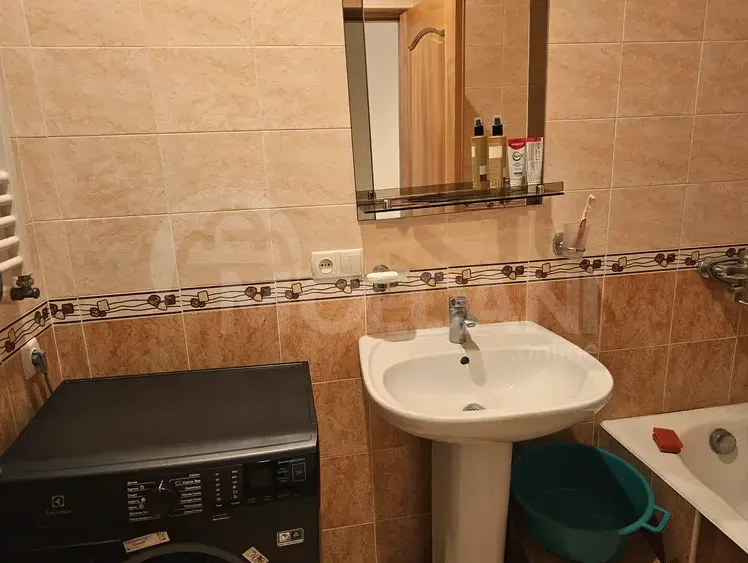 Продам 4-комн. квартиру 85м² 5/6 эт. Тбилиси - изображение 10