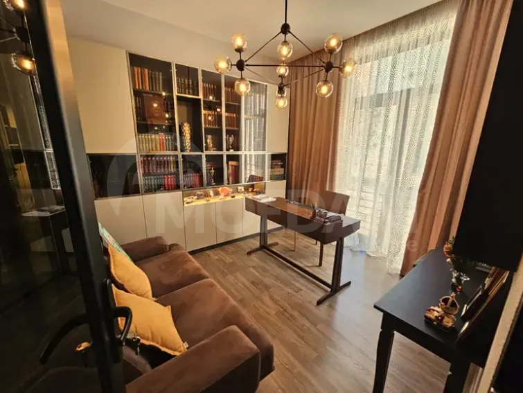 Продам 5-комн. квартиру 183м² 5/10 эт. Тбилиси - изображение 7