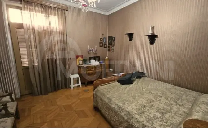 Selling 5 apartment 256м² 1/5 floor Tbilisi - photo 4