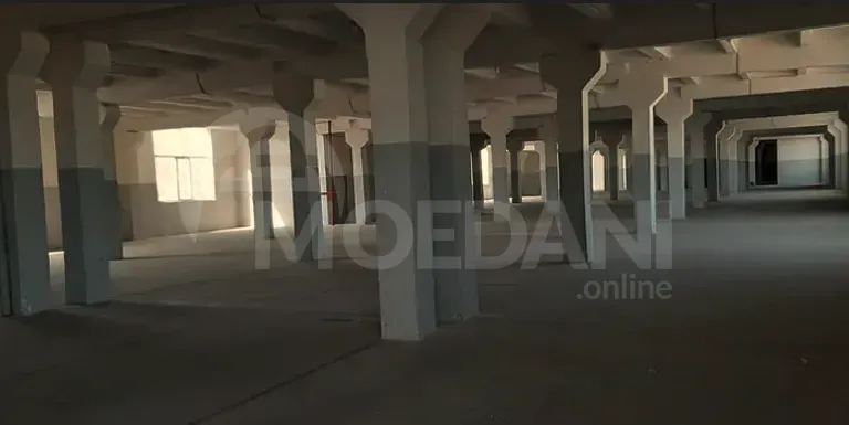 Сдается торгово-складское помещение на проспекте Москвы. Тбилиси - изображение 3