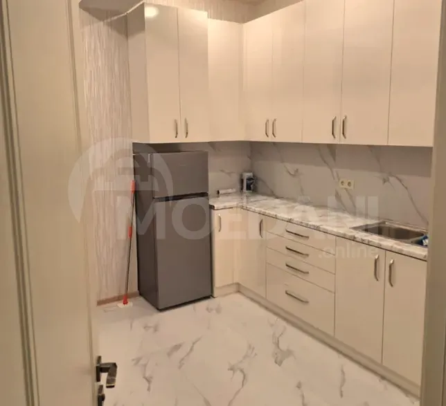 Сдам 3-комн. квартиру 77м² 3/12 эт. Тбилиси - изображение 4