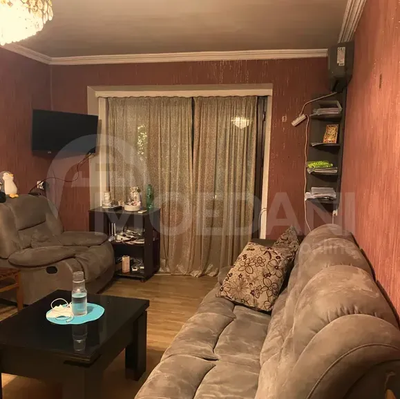 Сдам 1-комн. квартиру 41м² 3/5 эт. Тбилиси - изображение 1