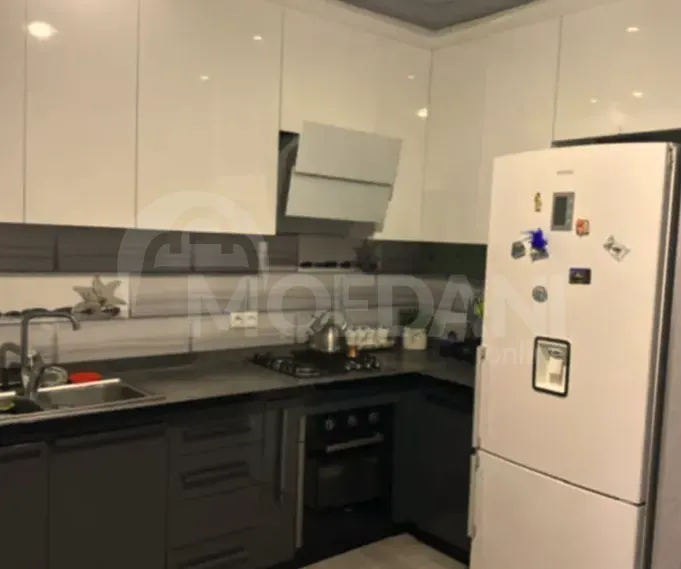 ქირავდება 2 ოთახიანი ბინა 62მ² 5/12 სართ თბილისი - photo 4