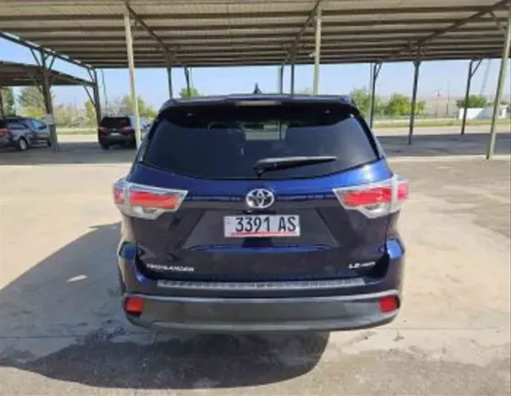 Toyota Highlander 2015 თბილისი