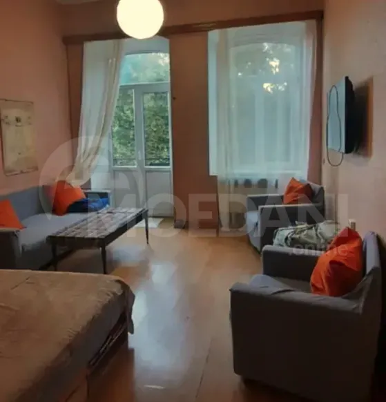 Сдам 2-комн. квартиру 50м² 2/2 эт. Тбилиси - изображение 1