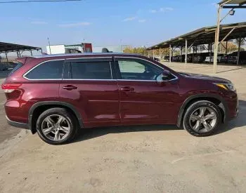 Toyota Highlander 2018 თბილისი