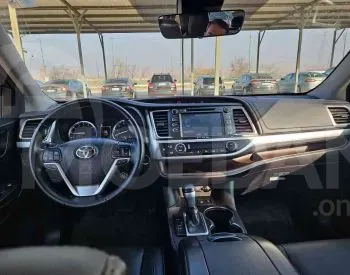 Toyota Highlander 3.5L 2018 Tbilisi - photo 8