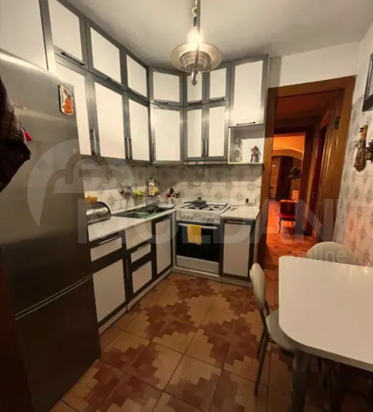 Сдам 3-комн. квартиру 80м² 4/9 эт. Тбилиси - изображение 3