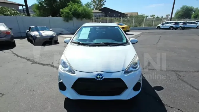 Toyota Prius C 2016 Tbilisi - photo 1