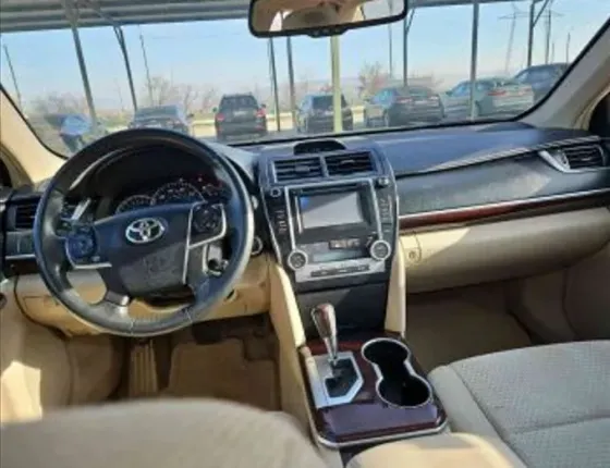 Toyota Camry 2014 Tbilisi