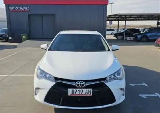 Toyota Camry 2016 Tbilisi