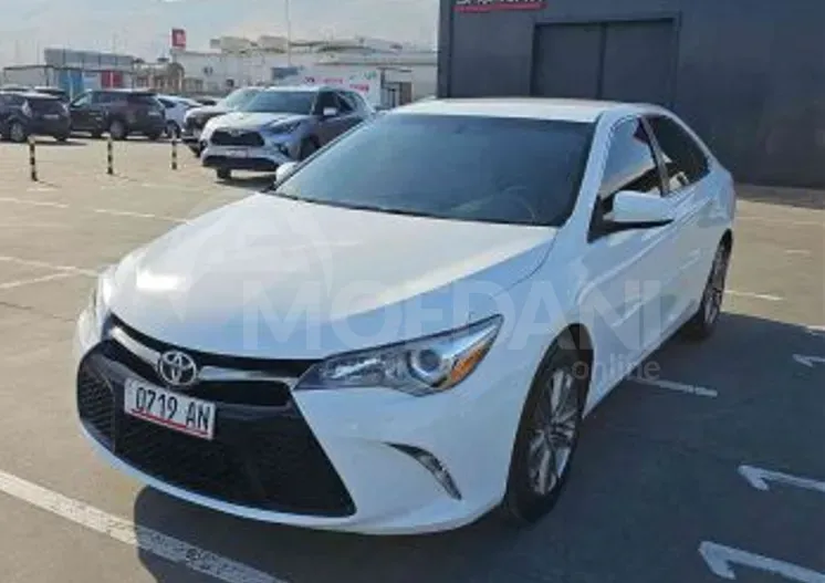 Toyota Camry 2.5L 2016 Тбилиси - изображение 1