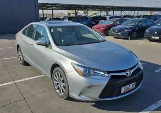 Toyota Camry 2016 Tbilisi