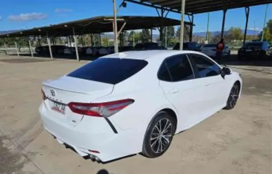 Toyota Camry 2019 Тбилиси