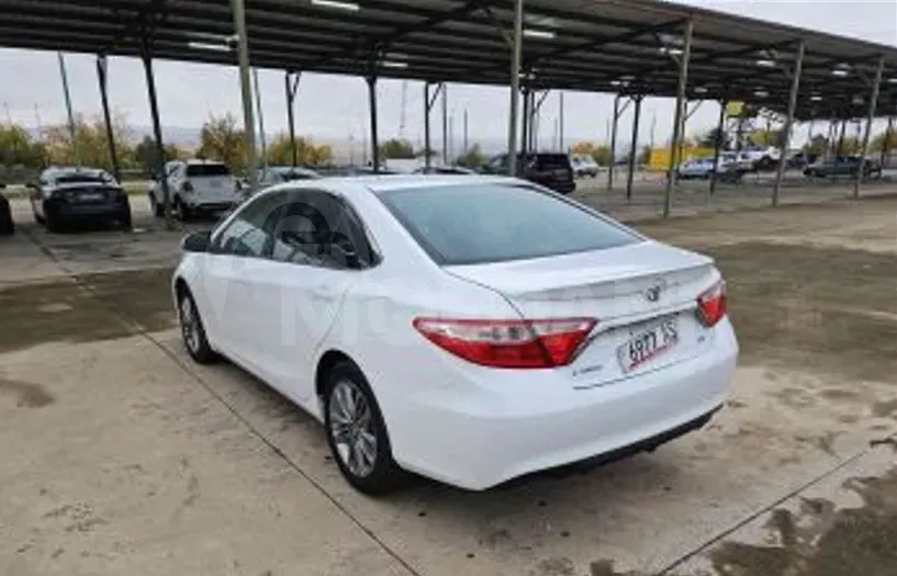 Toyota Camry 2.5L 2015 Тбилиси - изображение 3