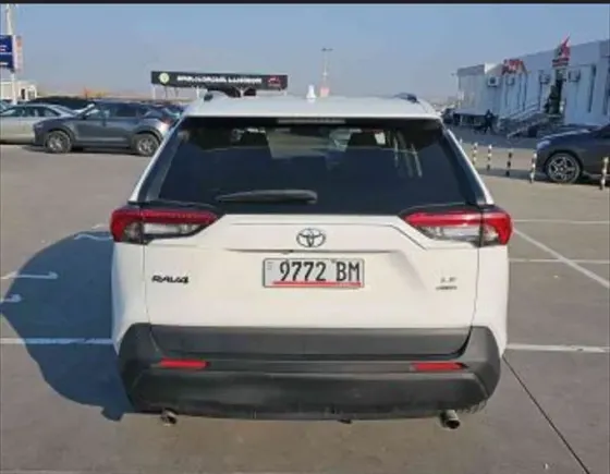 Toyota Rav4 2019 Тбилиси