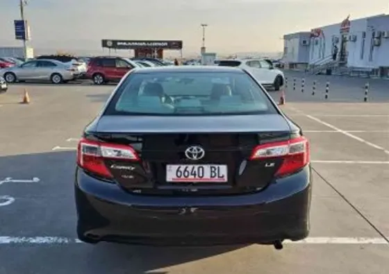 Toyota Camry 2014 Тбилиси