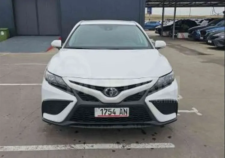 Toyota Camry 2.5L 2022 Tbilisi - photo 1